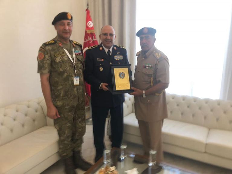 الناظوري والحداد في تونس