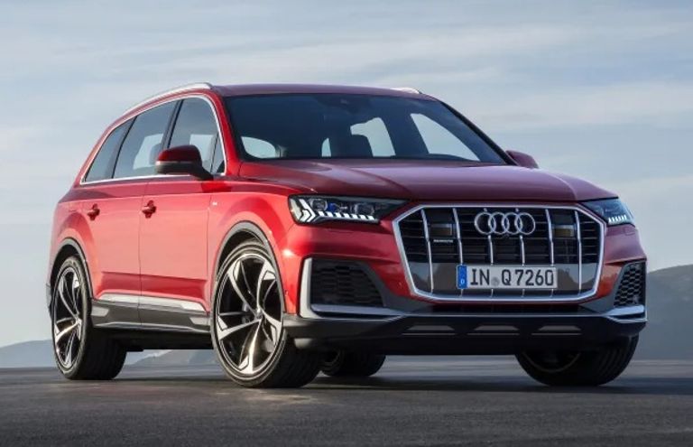 سيارة AUDI Q7