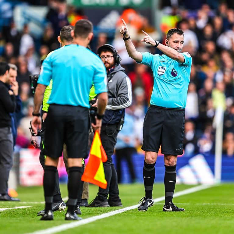 ليدز ضد أرسنال