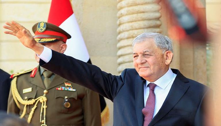 تعهد الرئيس العراقي الجديد عبداللطيف رشيد، اليوم الإثنين، بالعمل على 