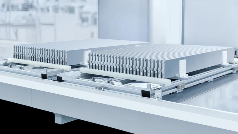 بطاريات السيارات الكهربائية