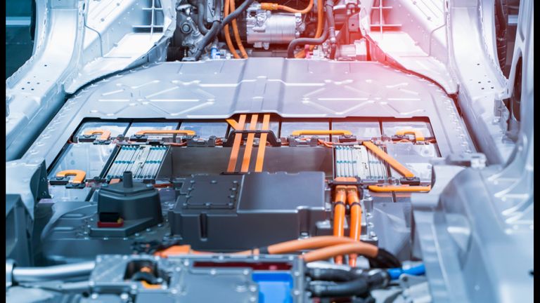 بطاريات السيارات الكهربائية