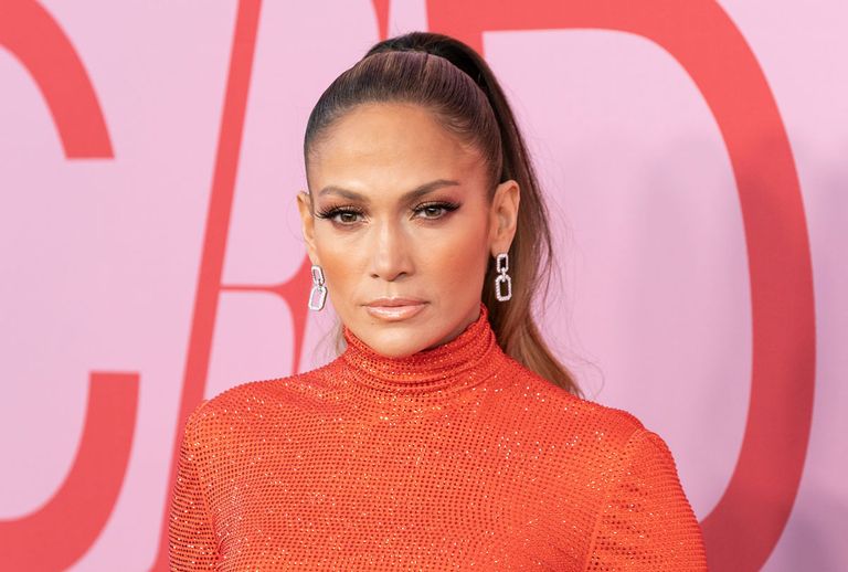 نجمات الفن اللاتي تألقن في سماء الاقتصاد