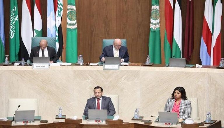 جلسة الدورة 33 لمجلس الوزراء العرب المسؤولين عن شؤون البيئة
