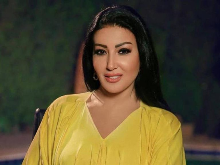 الفنانة المصرية سمية الخشاب