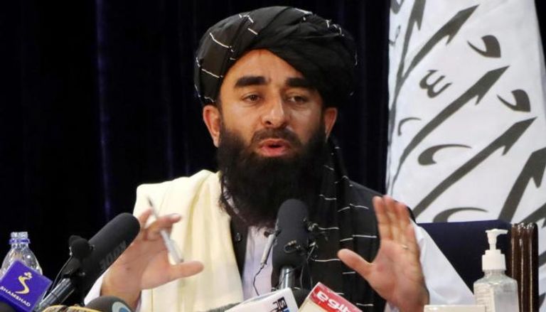  المتحدث باسم حكومة حركة طالبان الأفغانية ذبيح الله مجاهد