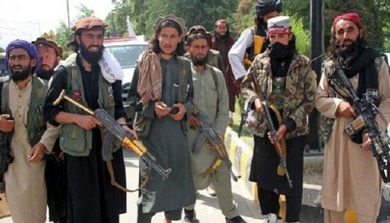 عناصر من طالبان في ولاية تخار