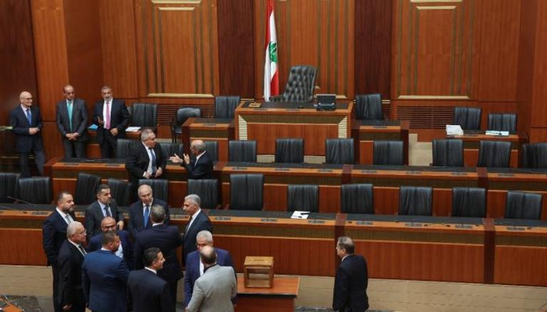 جانب من جلسة سابقة للبرلمان اللبناني لانتخاب رئيس جديد للبلاد