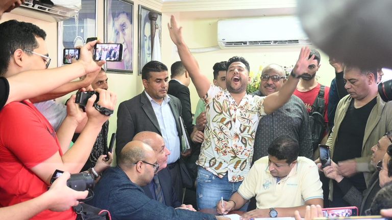 المطرب المصري مصطفى كامل - أرشيفية