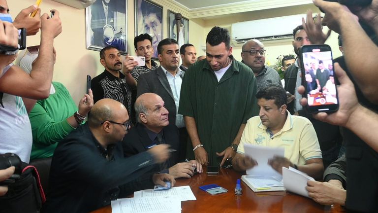 المطرب المصري مصطفى كامل - أرشيفية