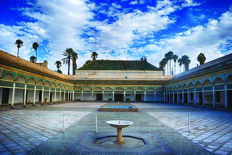 قصر الباهية ضمن أهم مناطق سياحية في مراكش