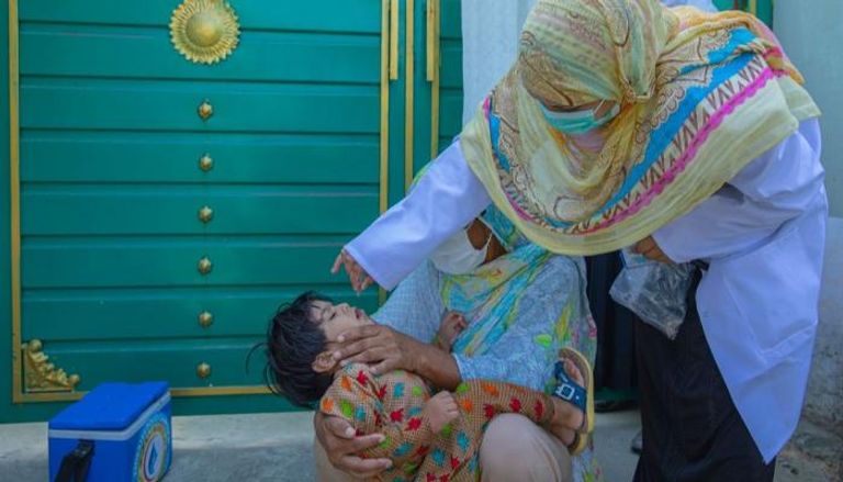حملة الإمارات للتطعيم ضد شلل الأطفال تواصل جهودها في باكستان