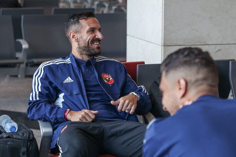 علي معلول الأهلي والزمالك