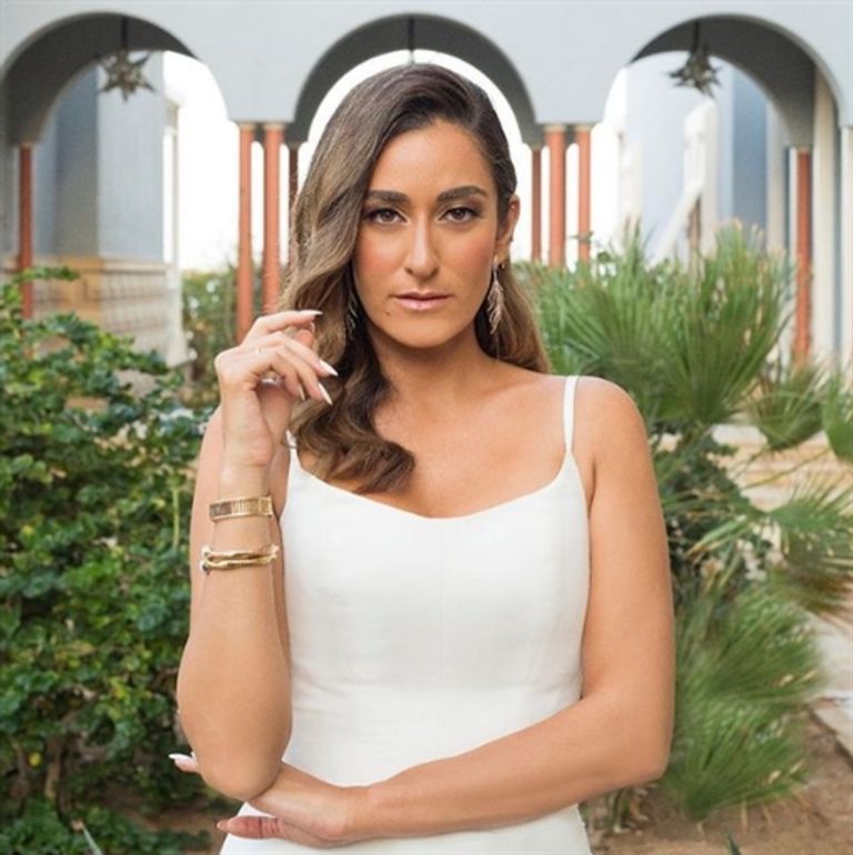 النجمة أمينة خليل