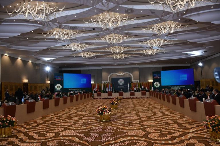اجتماع المندوبين وكبار المسؤولين للتحضير للقمة العربية