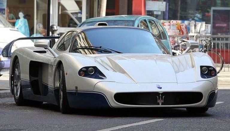 سيارة ماسيراتي Mc12