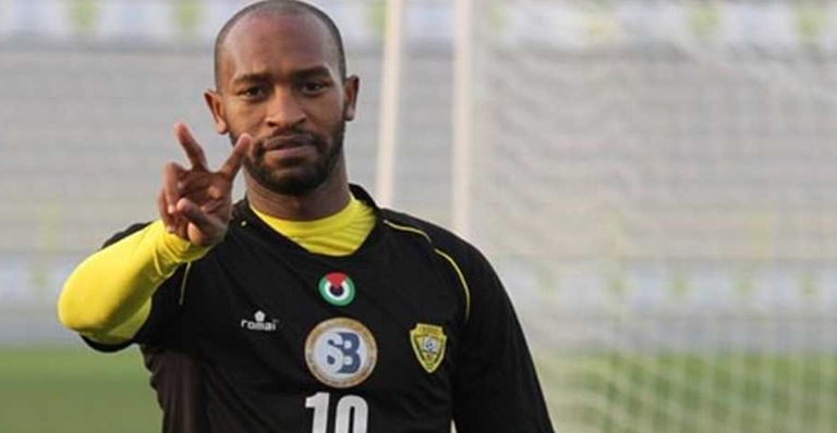 شيكابالا بقميص الوصل محمود عبدالرازق