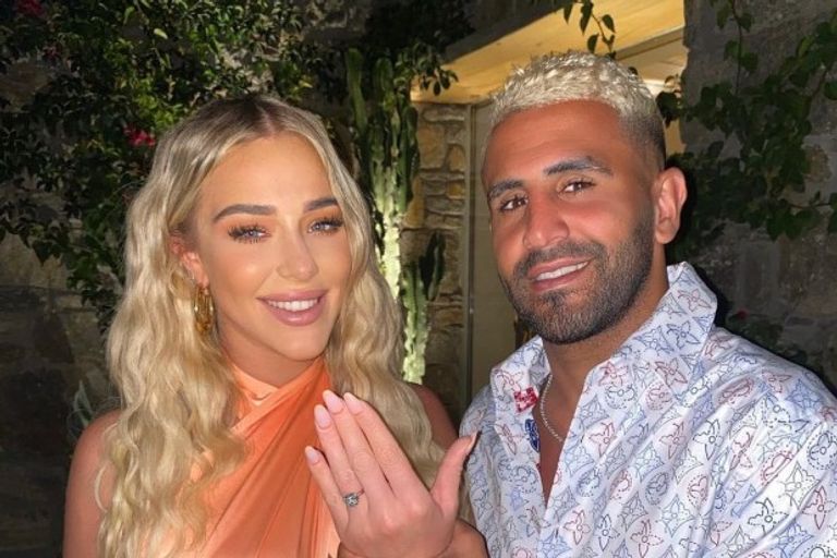 محرز وزوجته