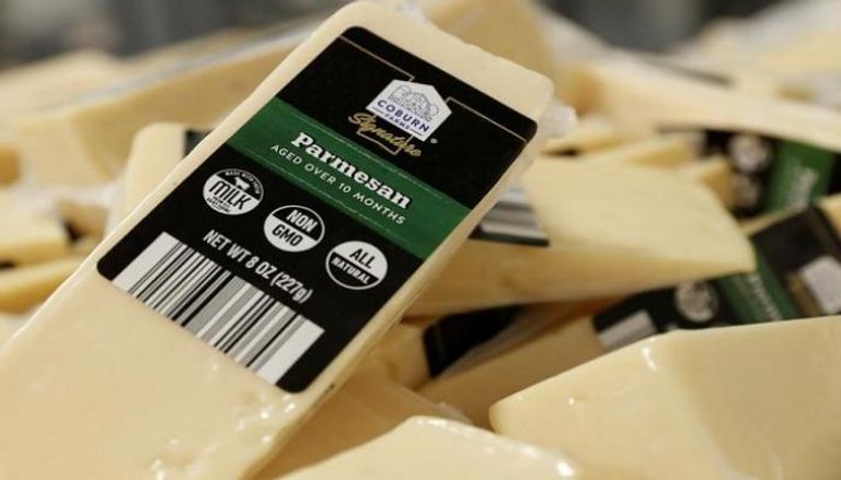 تزايد مخزونات الجبن في أمريكا - رويترز