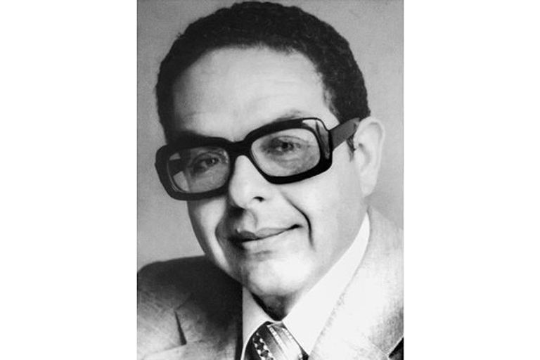 الإعلامية المصرية عفاف عبد الرازق