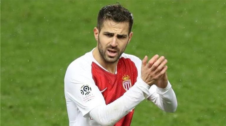 سيسك فابريجاس روبرت ليفاندوفسكي مهاجم برشلونة