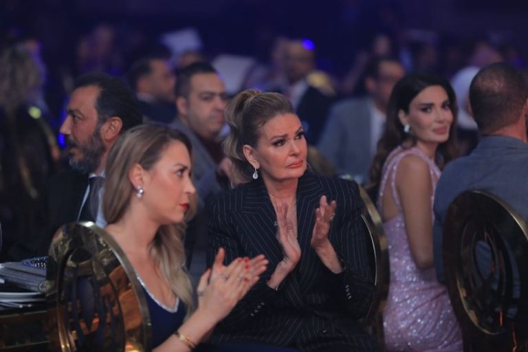 إطلالة يسرا في حفل Fashion Trust Arabia