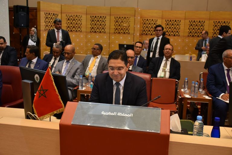 وزير الخارجية المغربي خلال اجتماع وزراء الخارجية العرب بالجزائر  وزير الخارجية المغربي ناصر بوريطة خلال الاجتماعات التحضيرية للقمة العربية