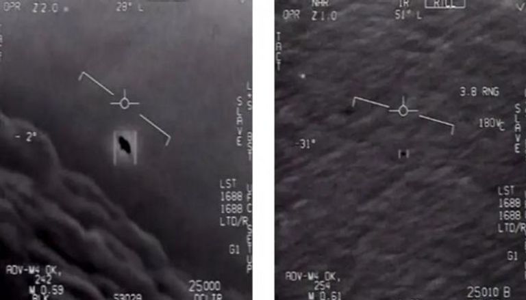 صور التقطها طيارون أمريكيون قيل إنها لمركبات فضائية من خارج الأرض