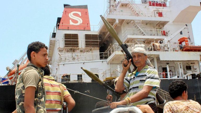 ميناء الفازة السمكي الذي تمت عسكرته مؤخرا