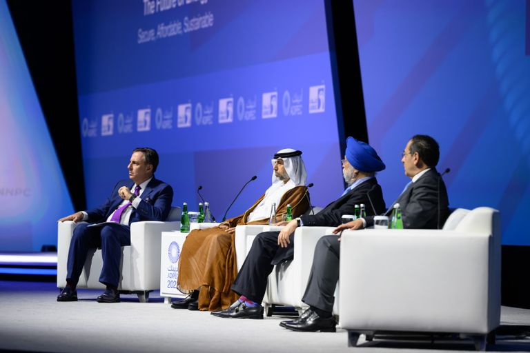 افتتاح فعاليات أديبك 2022