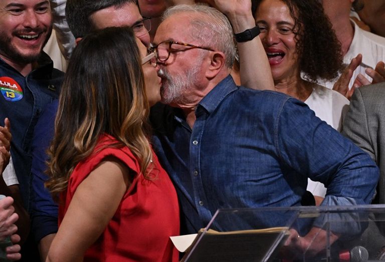 لولا دا سيلفا وسط أنصاره