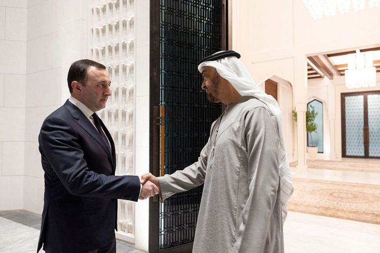 رئيس الإمارات يستقبل رئيس وزراء جورجيا رئيس الإمارات يستقبل رئيس وزراء جورجيا