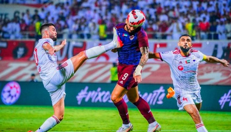 جواو بيدرو لاعب الوحدة ضد الشارقة