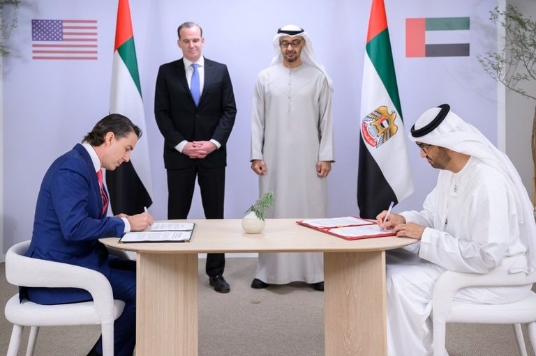 الشيخ محمد بن زايد آل نهيان رئيس دولة الإمارات