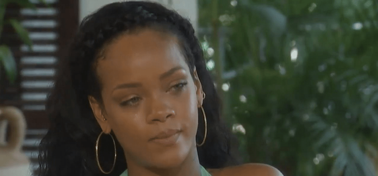 مكياج الوجه الباكي