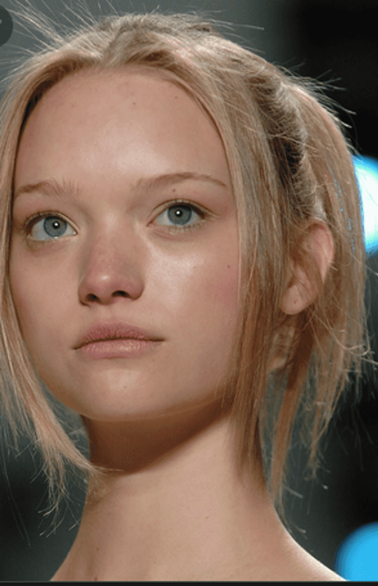 مكياج الوجه الباكي