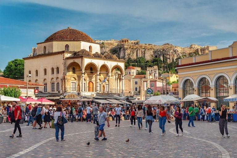 موناستيراكي أحد أماكن السياحة في أثينا السياحة في أثينا… 5 بقاع سياحية تخطف النظر