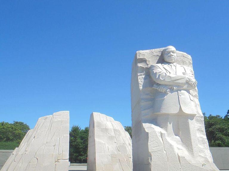 تمثال MLK تمثال MLK