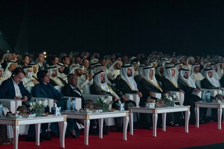 سلطان القاسمي يفتتح معرض الشارقة للكتاب