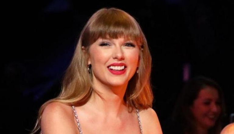 المغنية الأمريكية تايلور سويفت