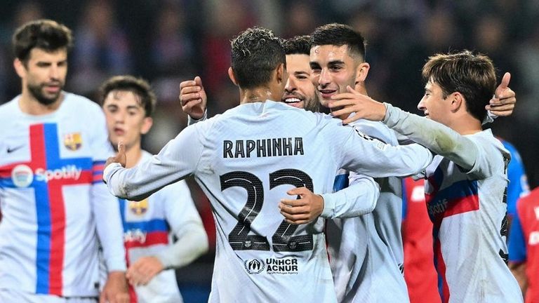 فريق برشلونة الإسباني فريق برشلونة الإسباني