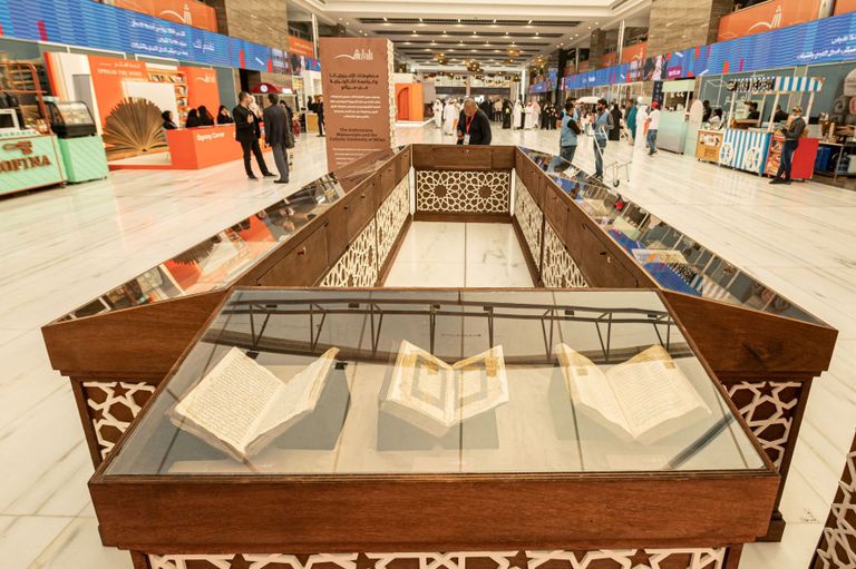 جانب من المعروضات