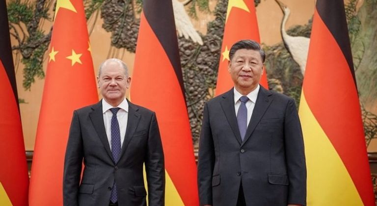 المستشار الألماني ورئيس الصين