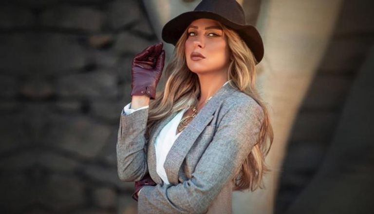 الفنانة ريم مصطفى