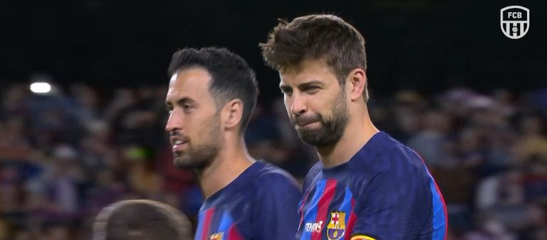 جيرارد بيكيه مدافع برشلونة