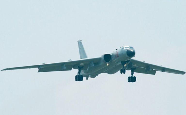 القاذفة الصينية إتش-6 كيه