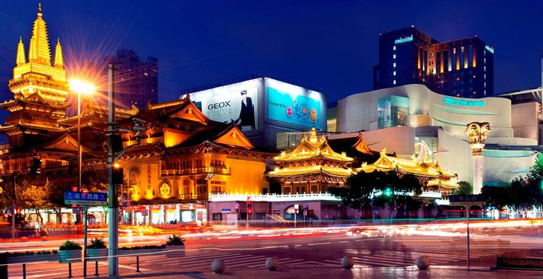 سويسوتيل جراند شنغهاي أحد أفضل الفنادق في شنغهاي