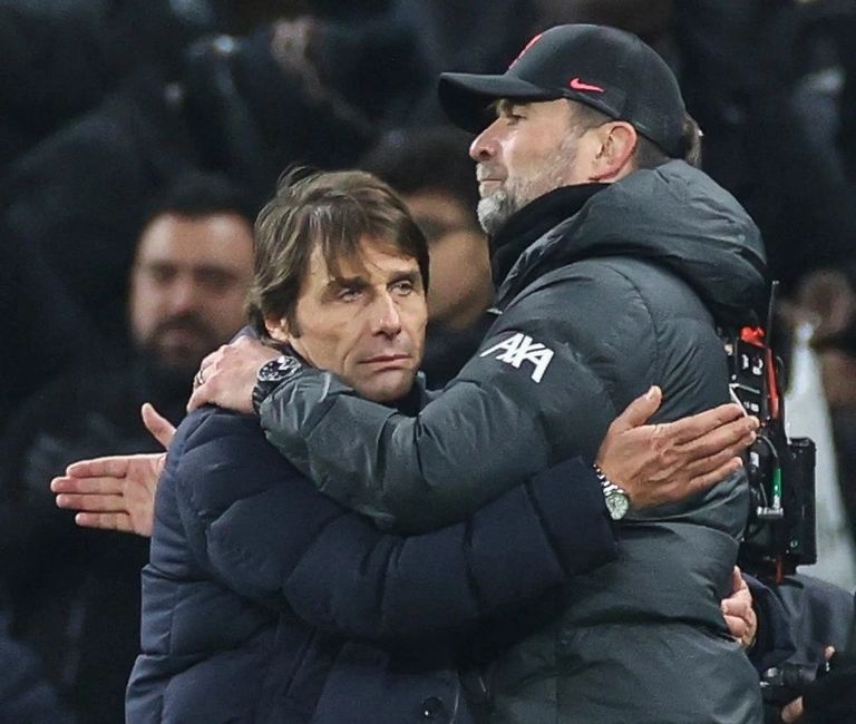 كونتي وكلوب في مباراة توتنهام وليفربول