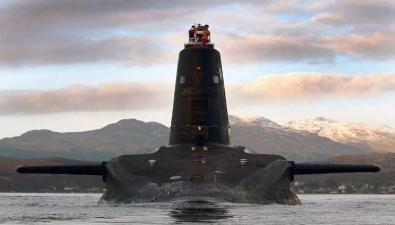 الغواصة النووية البريطانية فيكتوريا - ذا صن