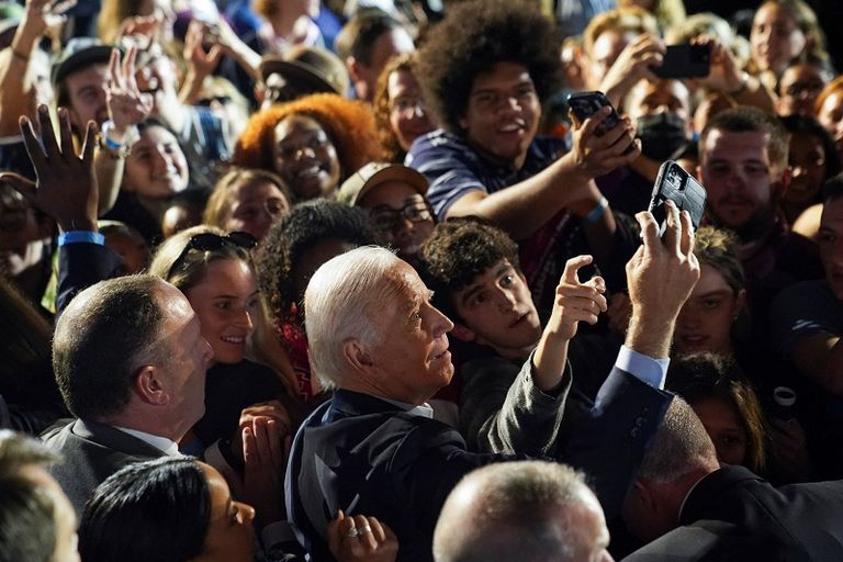 بايدن في تجمع انتخابي بنيويورك- رويترز
